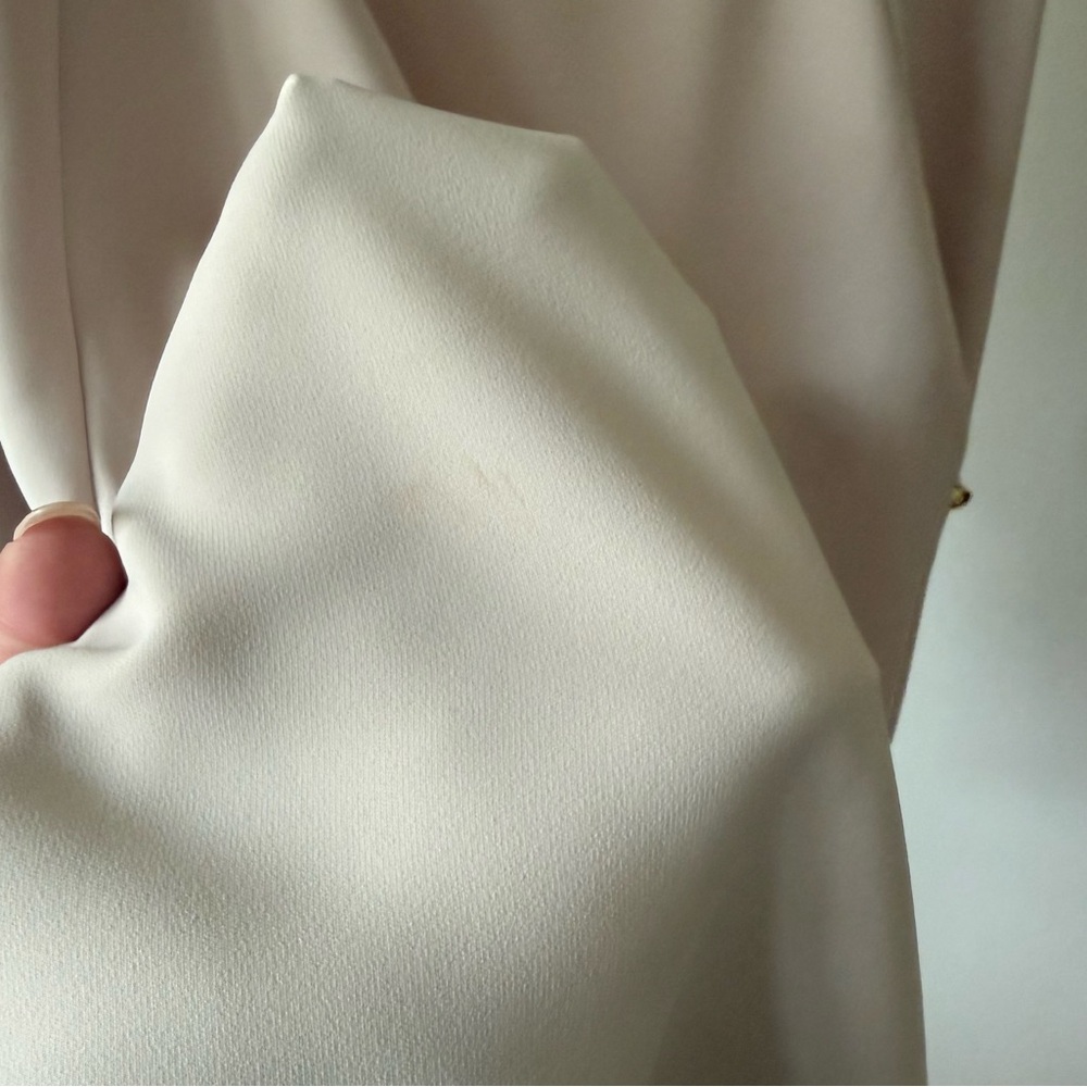Amanda Uprichard beige cold-shoulder top - Picture 10 of 10